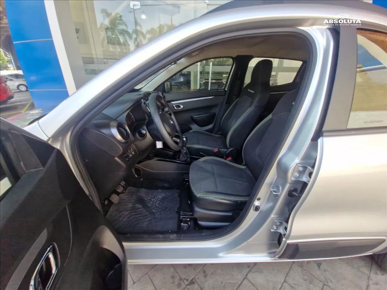 Renault Kwid OUTSIDER 1.0 Flex 12V 5p Mec., foto 13 de 16