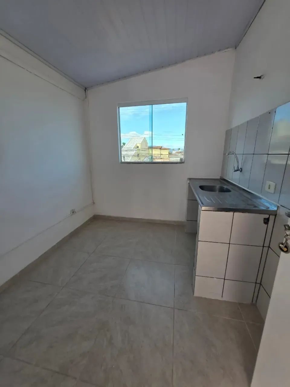 Sala/Conjunto para aluguel com 37 metros quadrados em Centro - Caraguatatuba - São Paulo - Foto 6