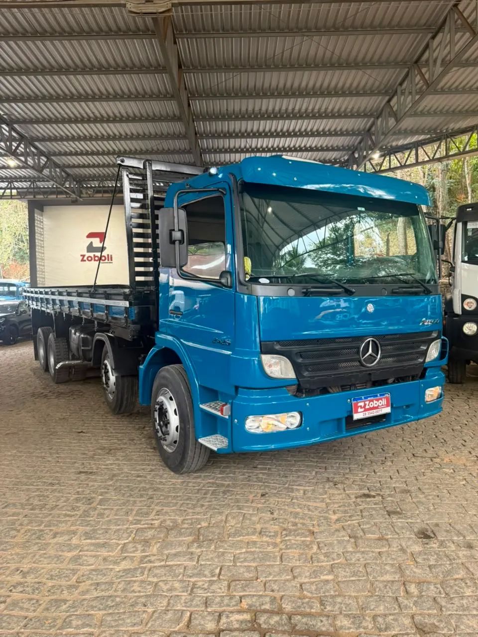 MB Atego 2425 Bitruck 2009 - Foto 3
