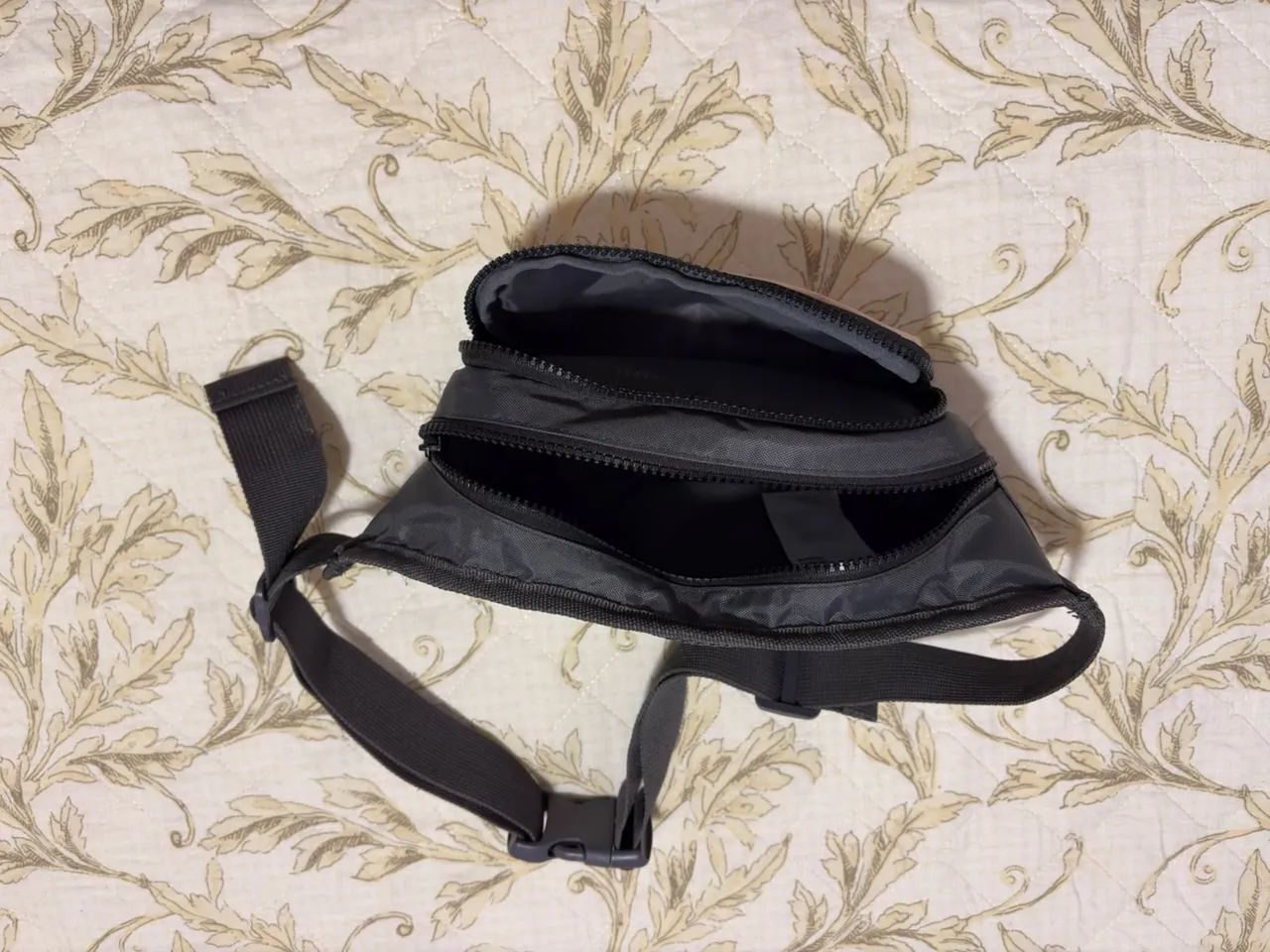 Bolsa pochete FILA