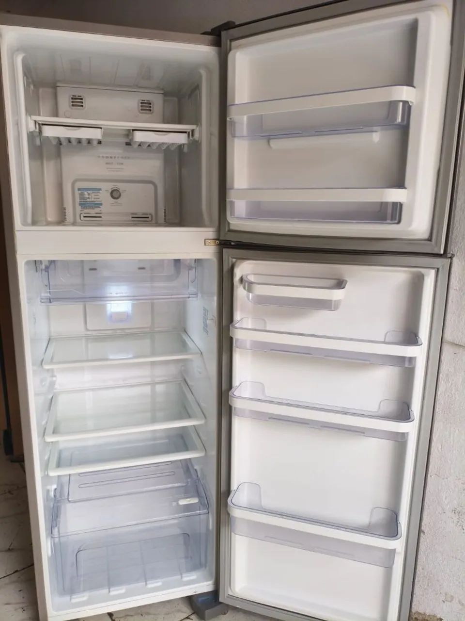 Geladeira inox Electrolux  - Foto 4