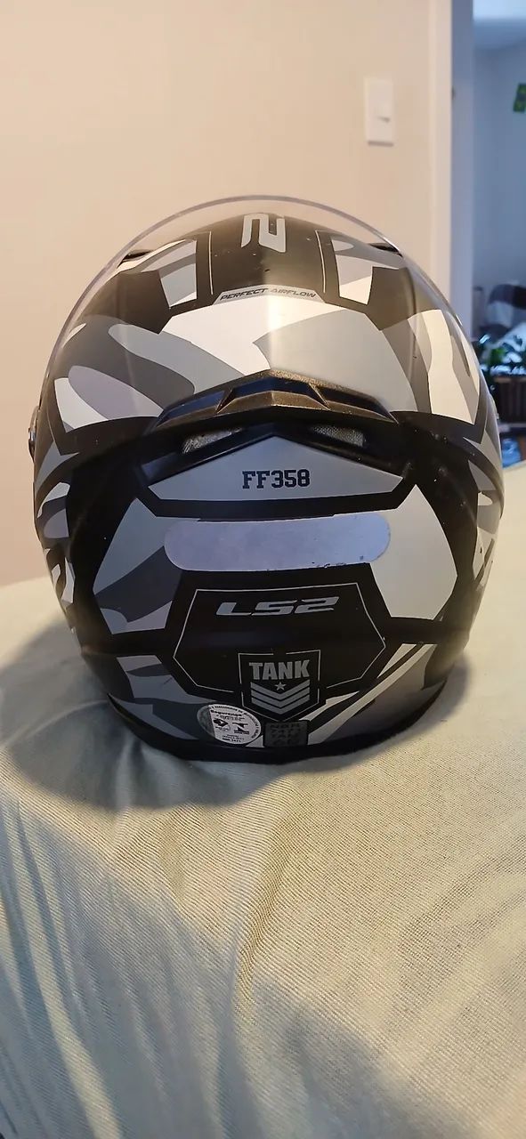 LS2 > Capacete - Foto 3