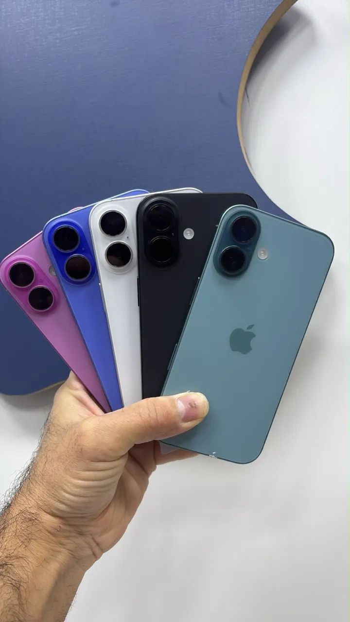 iPhone 16