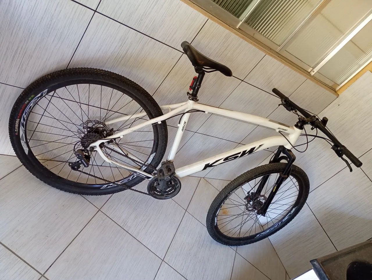 Vendo bicicleta aro 29 KSW