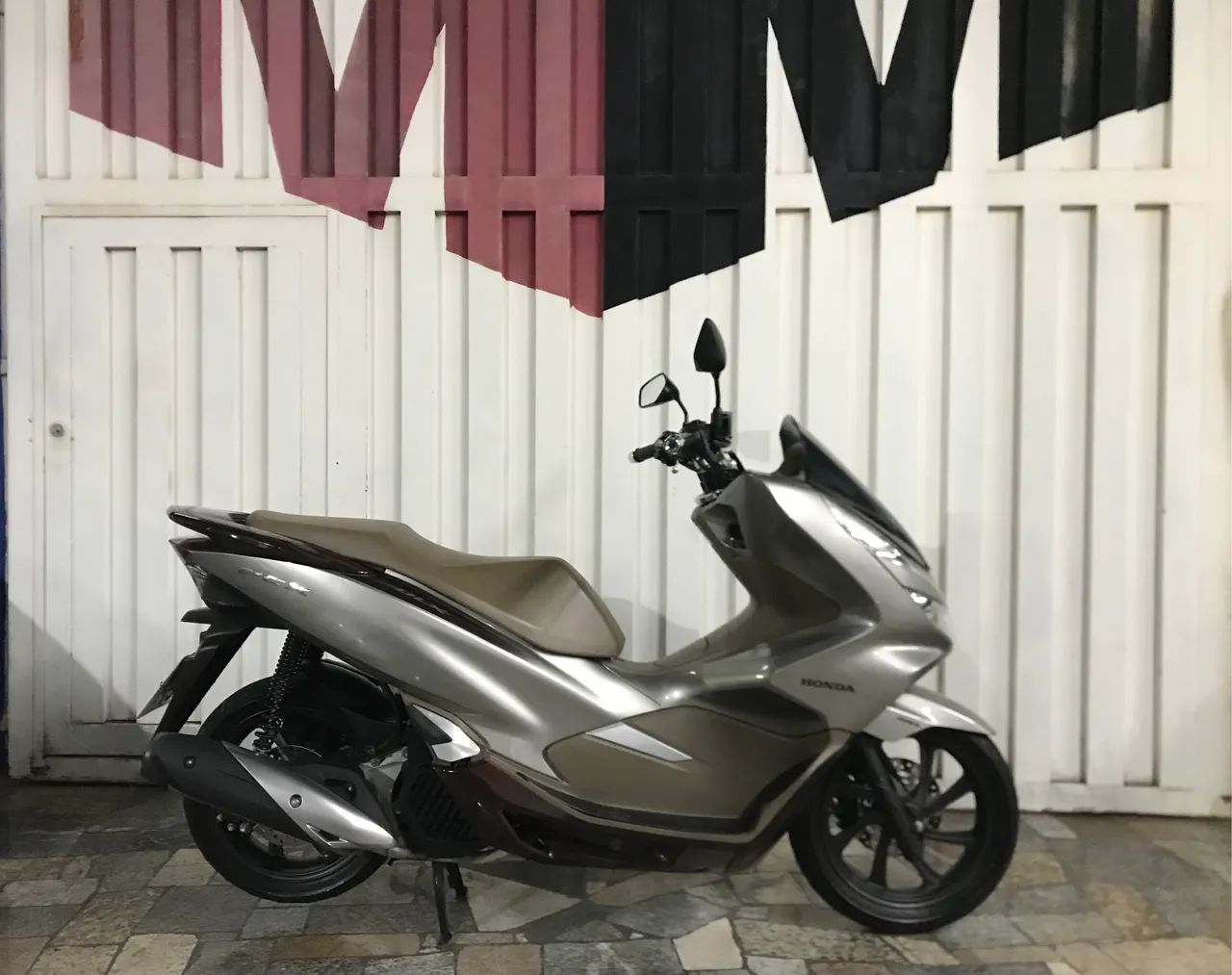 PCX 150 DLX automática 