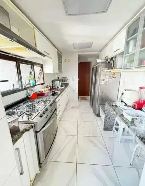 Excelente 4 quartos, 3 suítes na Pituba - Foto 5
