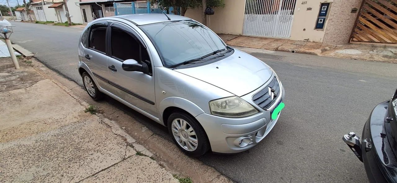 Citroën C3 C3 GLX 1.4/ GLX Sonora 1.4 Flex 8V 5p 2011