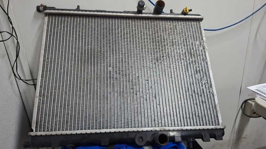 Radiador para Peugeot 206 (Espessura 16mm) - Foto 3