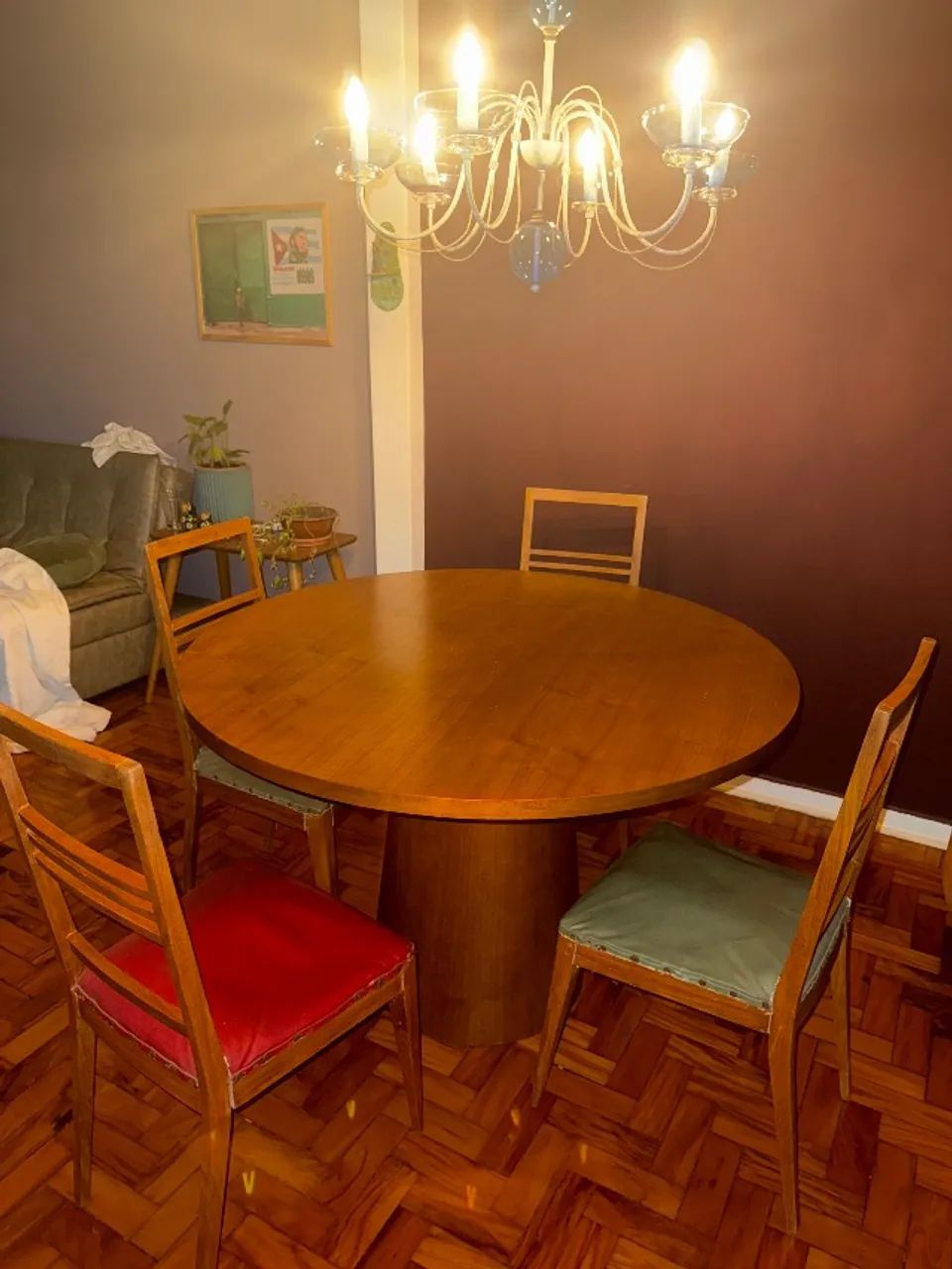 Mesa de jantar e cadeiras + 02 cadeiras jardim grátis  - Foto 3