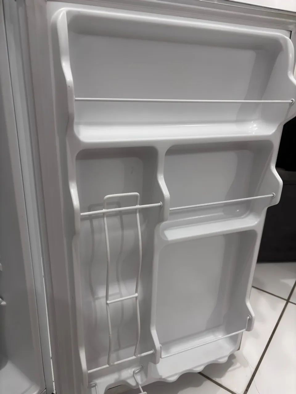 Frigobar Midea 124L - Foto 3