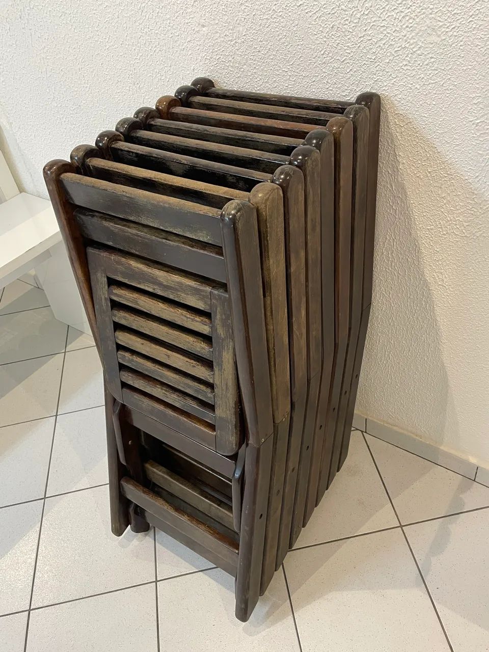 Conjunto de cadeiras de madeira maciça  - Foto 3