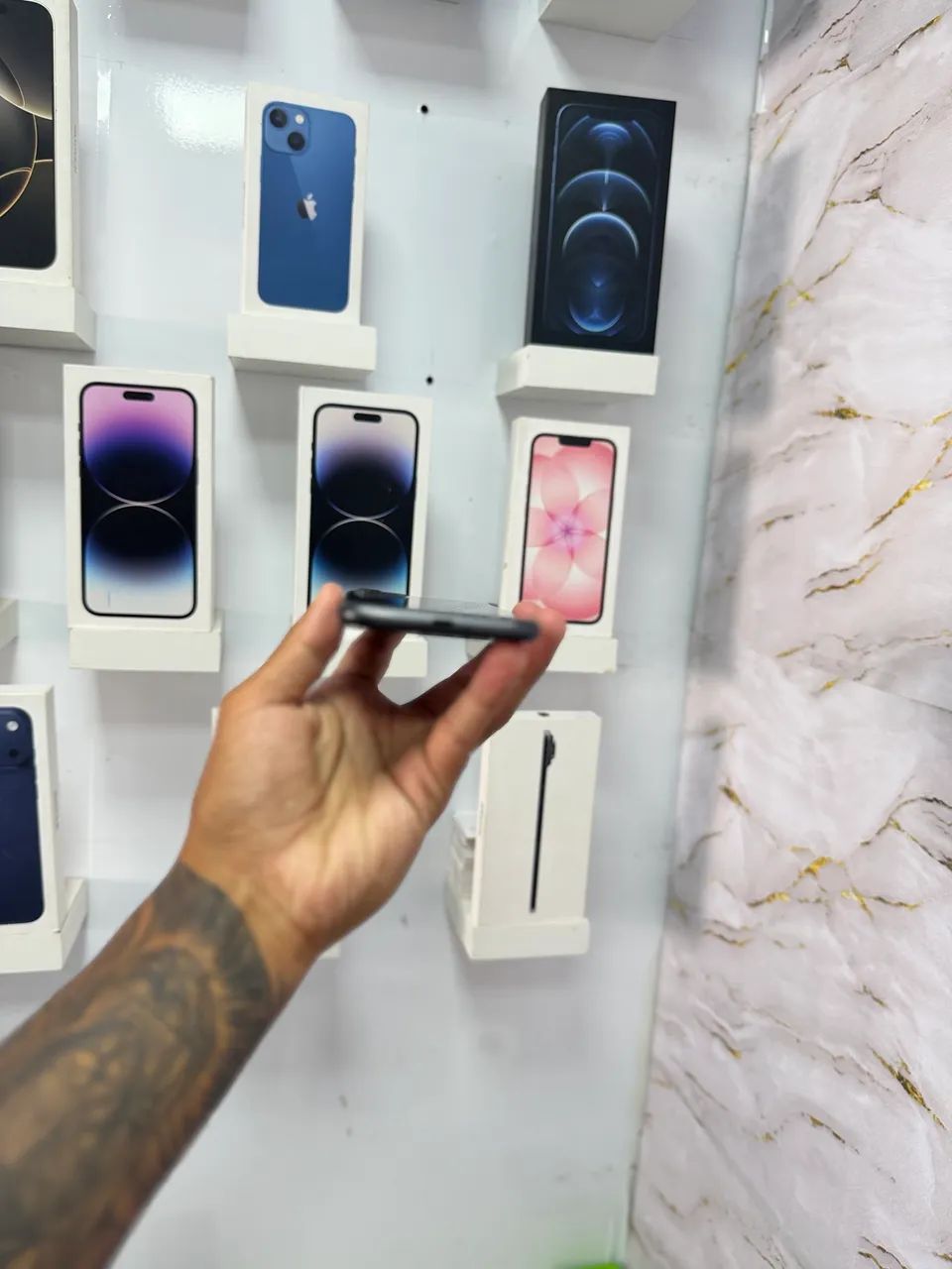 IPHONE 11 128GB PRETO TOP - Foto 4