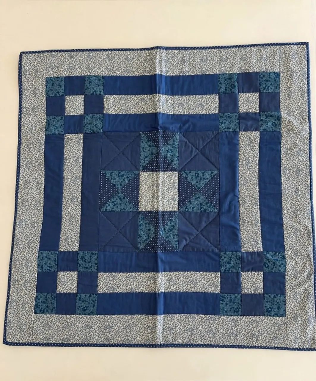 Toalha de mesa (patchwork)