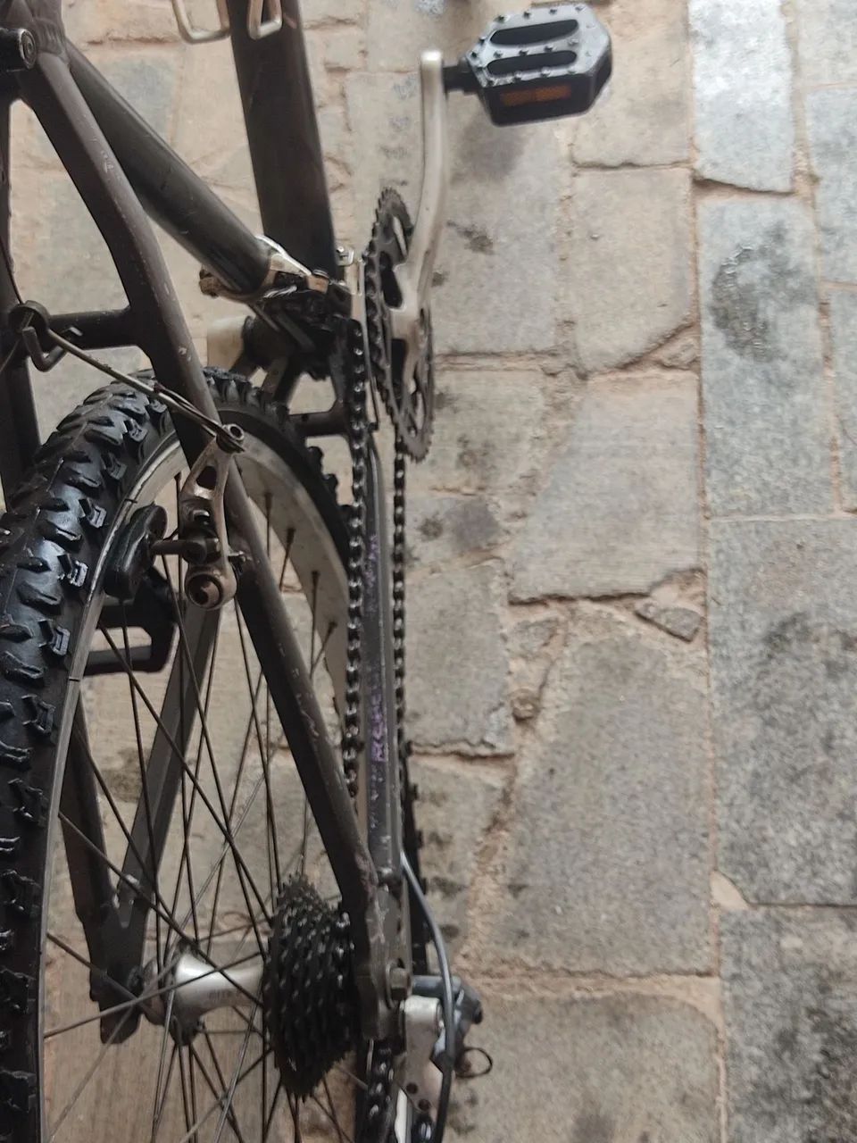 Vendo bicicleta alumínio aro 26 - Foto 3