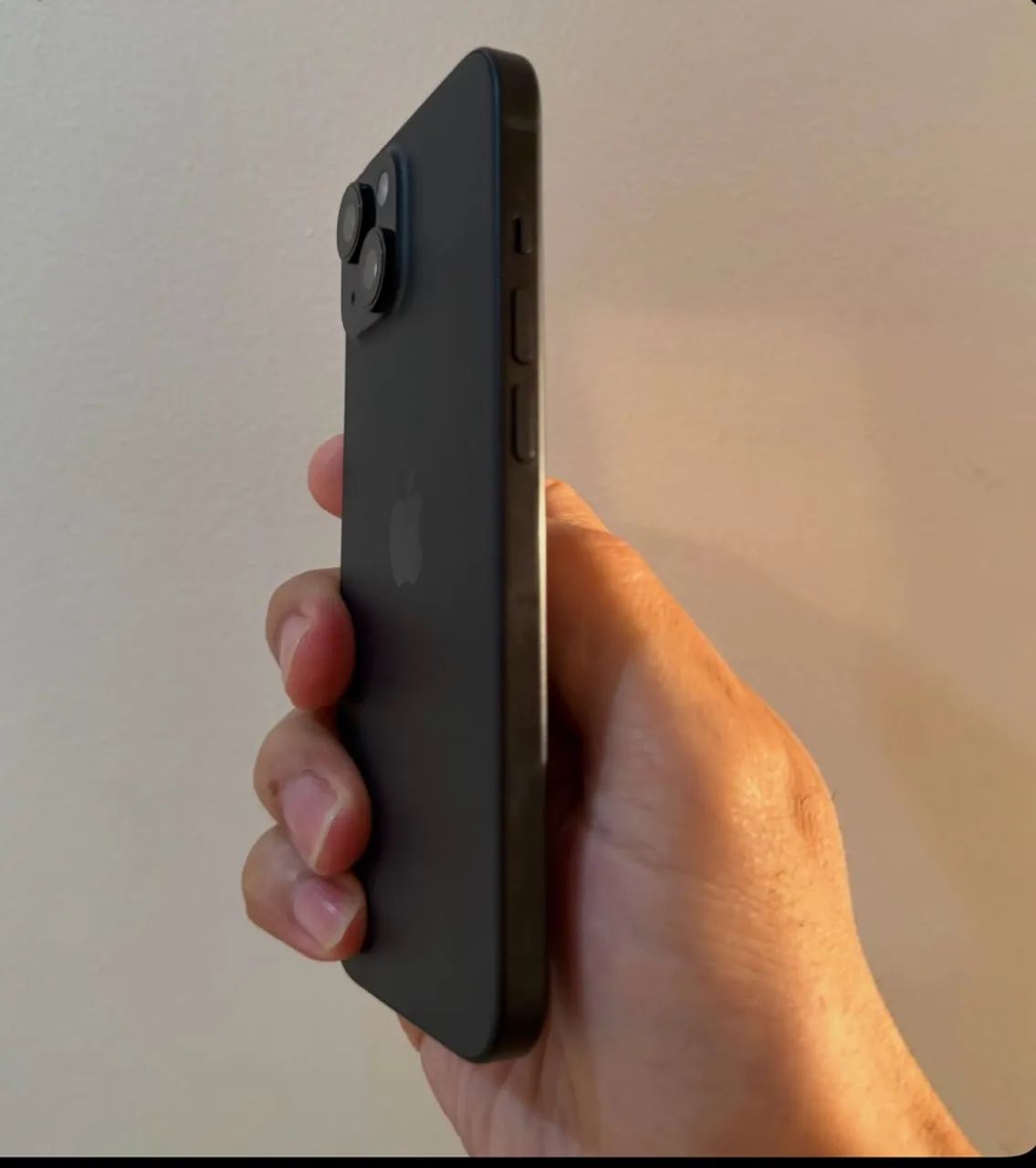 iPhone 15  - Foto 2