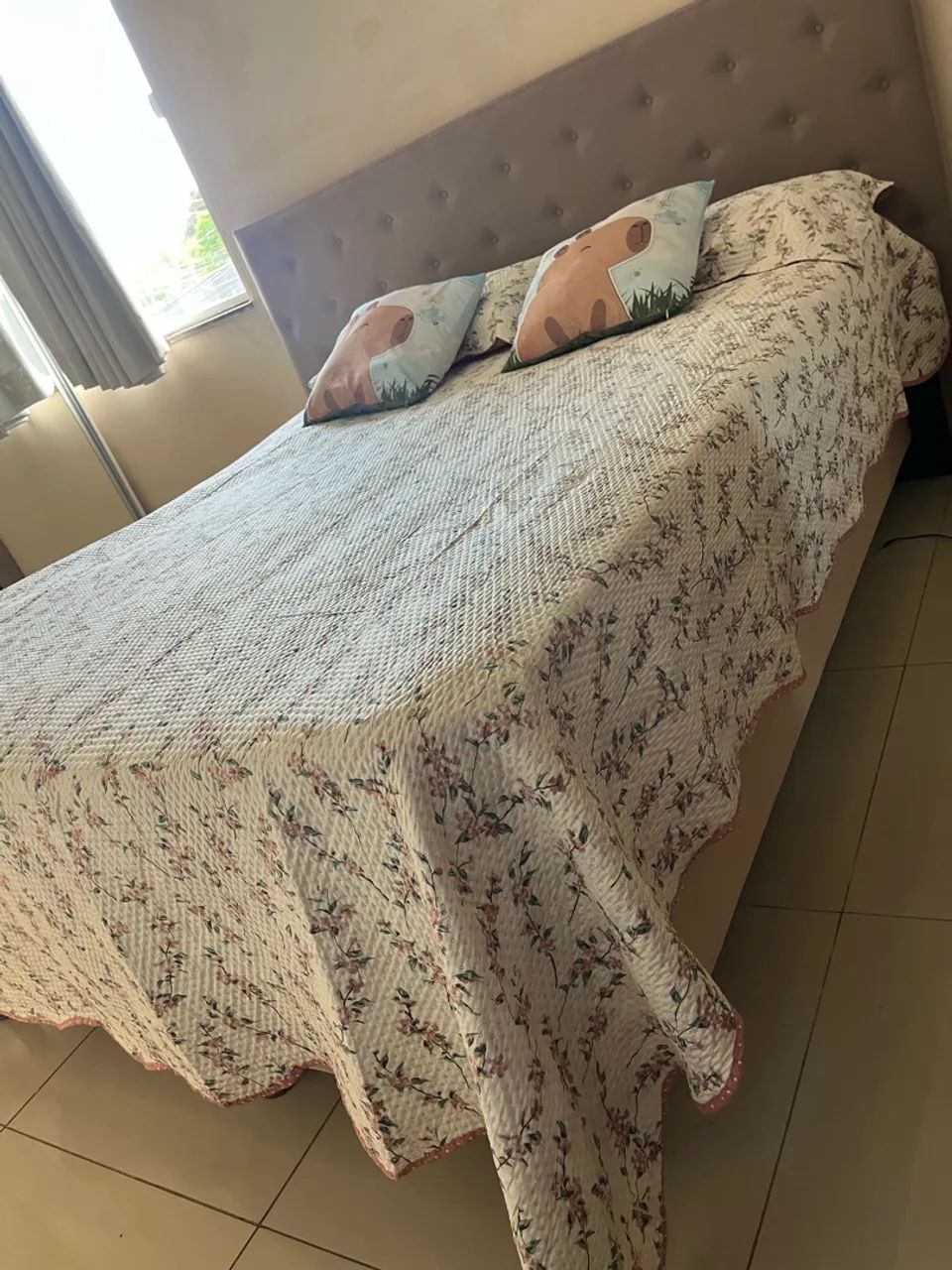 Cama Queen