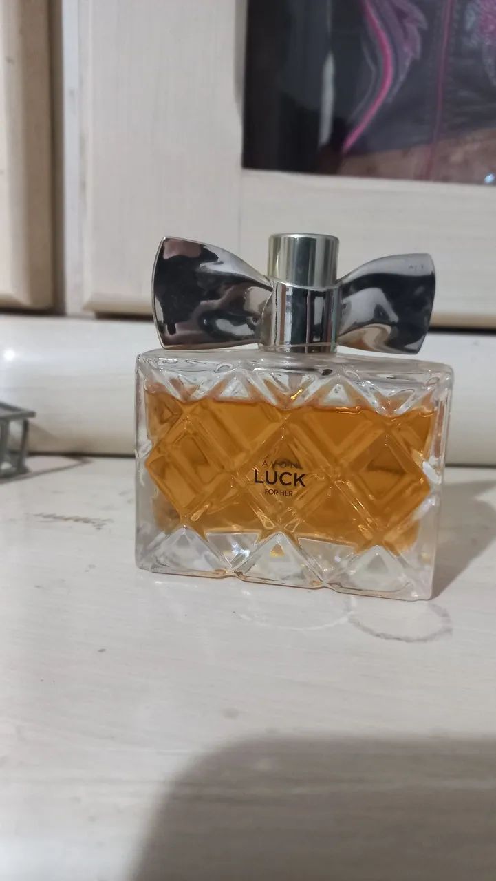 Perfume  antigo, avon 