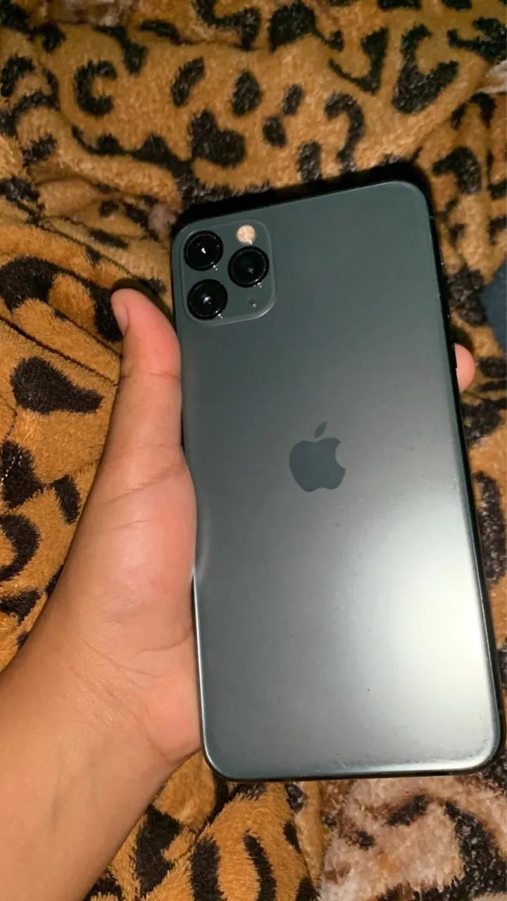 iPhone 11 Pro Max  - Foto 2