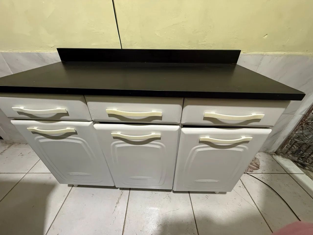 Balcão pintado!!! - Foto 2