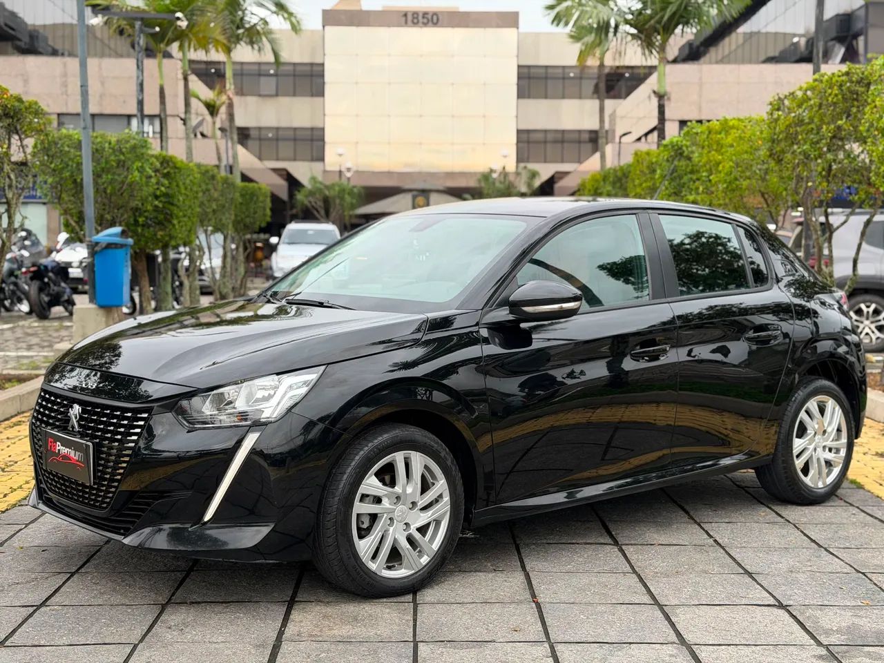 Peugeot 208 2023