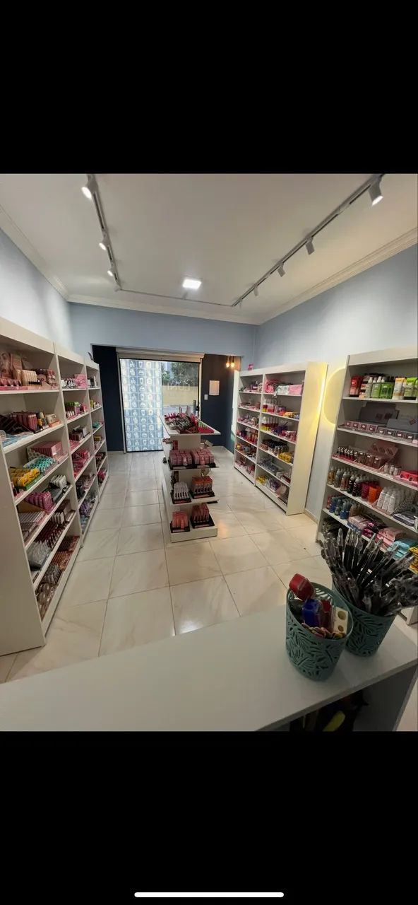 Vendo loja de maquiagem e acessórios 