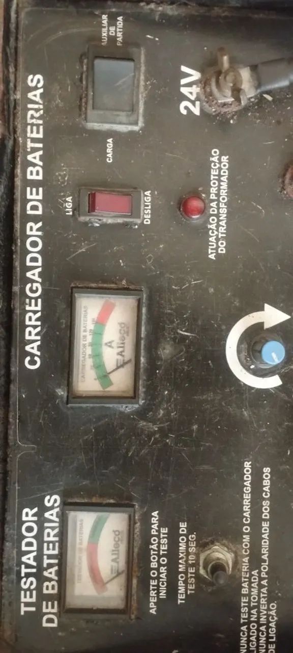 Auxiliar de Partida Teste de bateria e Carregador 12 e 24 volts.  - Foto 2