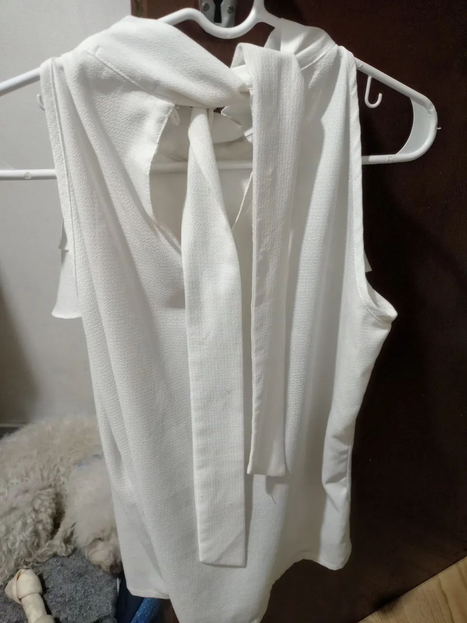 Blusa branca com babado  - Foto 2