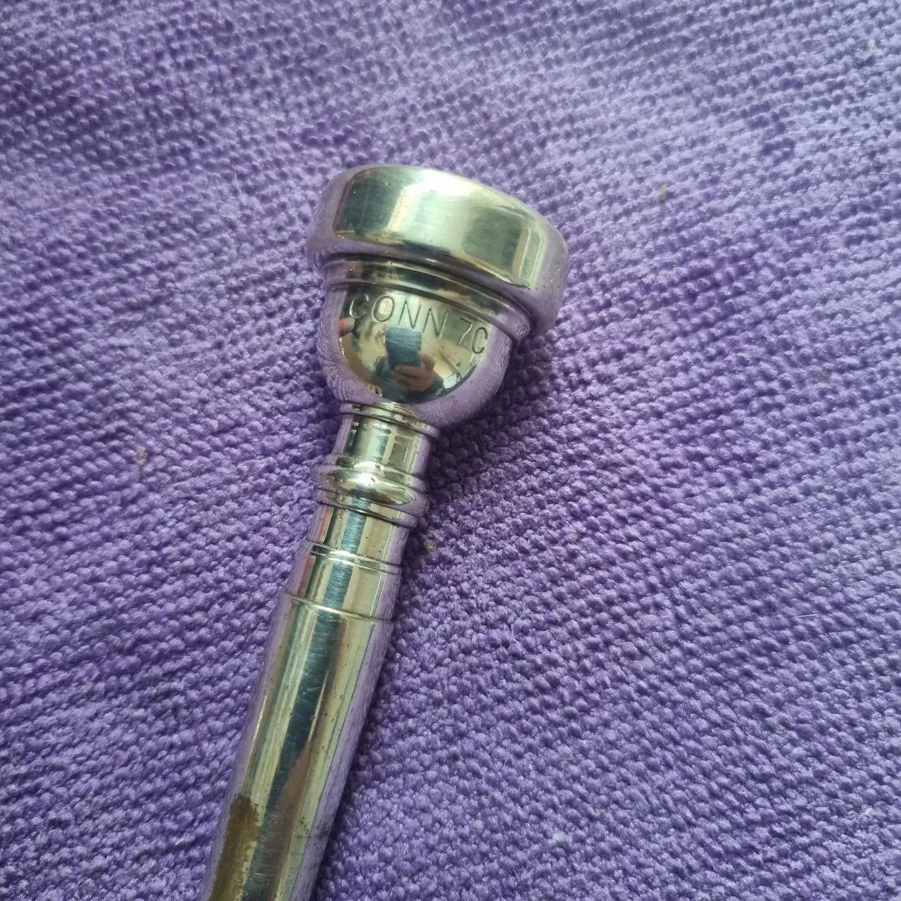 BOCAL TROMPETE CONN 7C