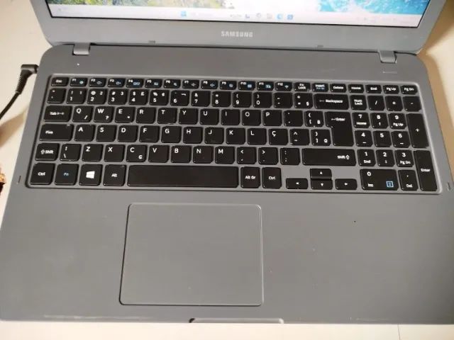 Notebook Samsung i3 com SSD e tela Full HD - Foto 2