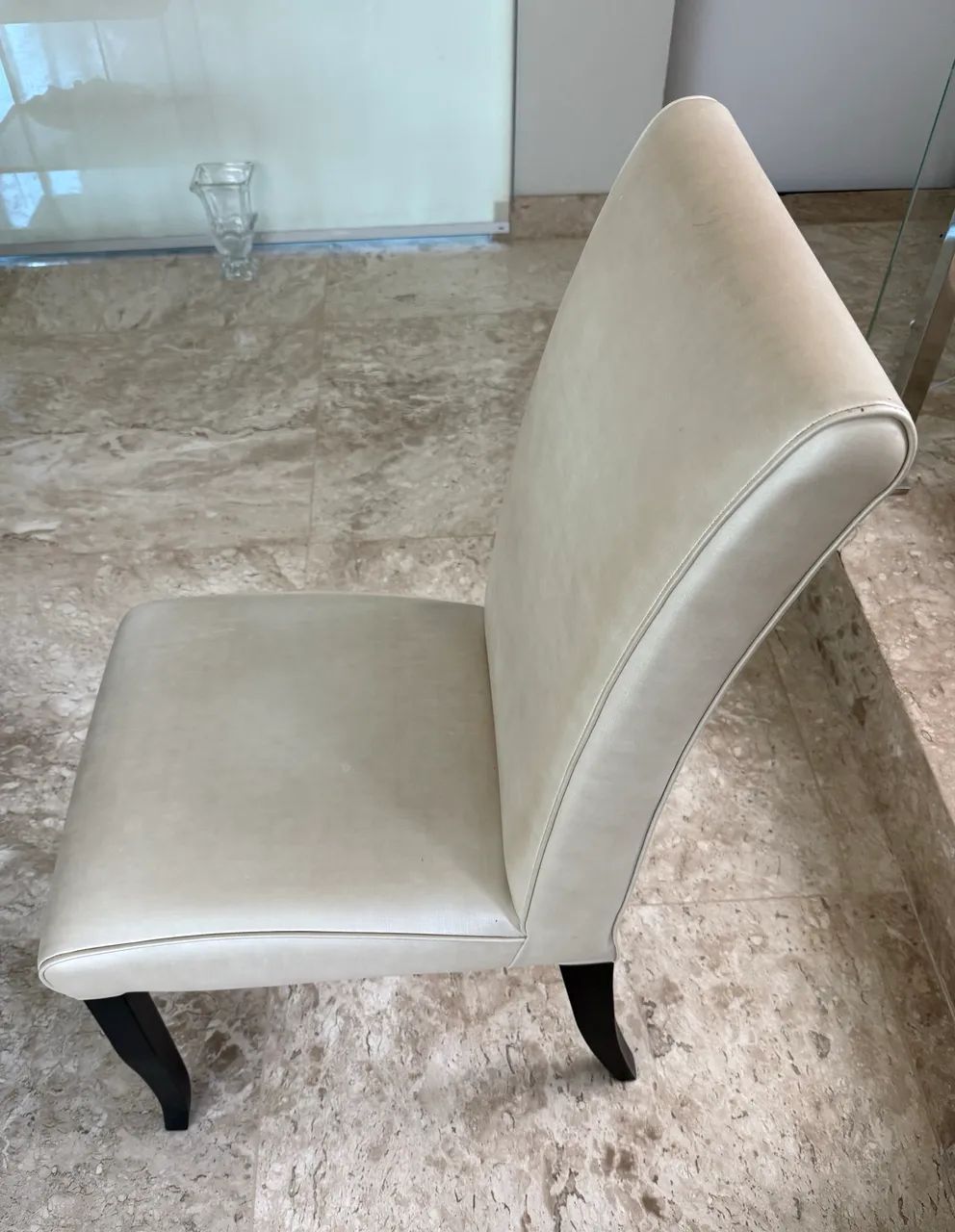 2 Mesas de jantar 1,5mx1,5m e 10 cadeiras  - Foto 5