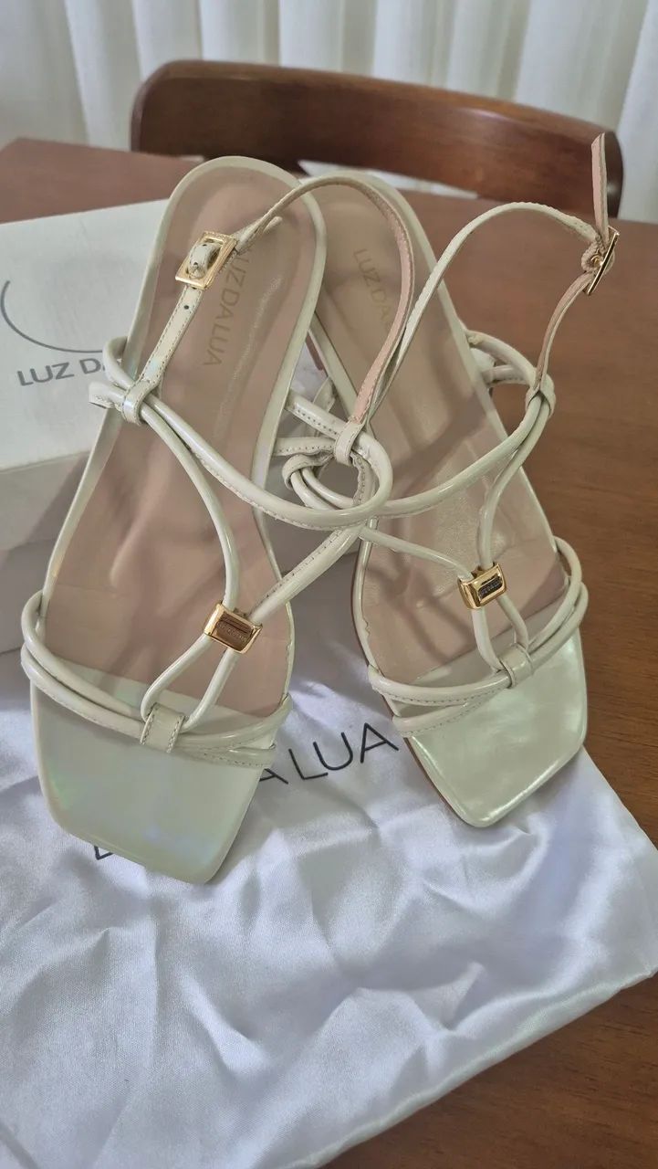 Sandália Feminina 36 Luz da Lua 