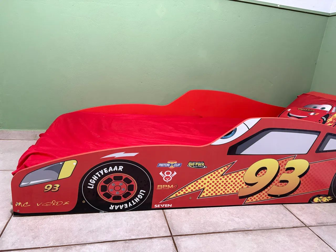 Cama infantil carros com colchão  - Foto 2