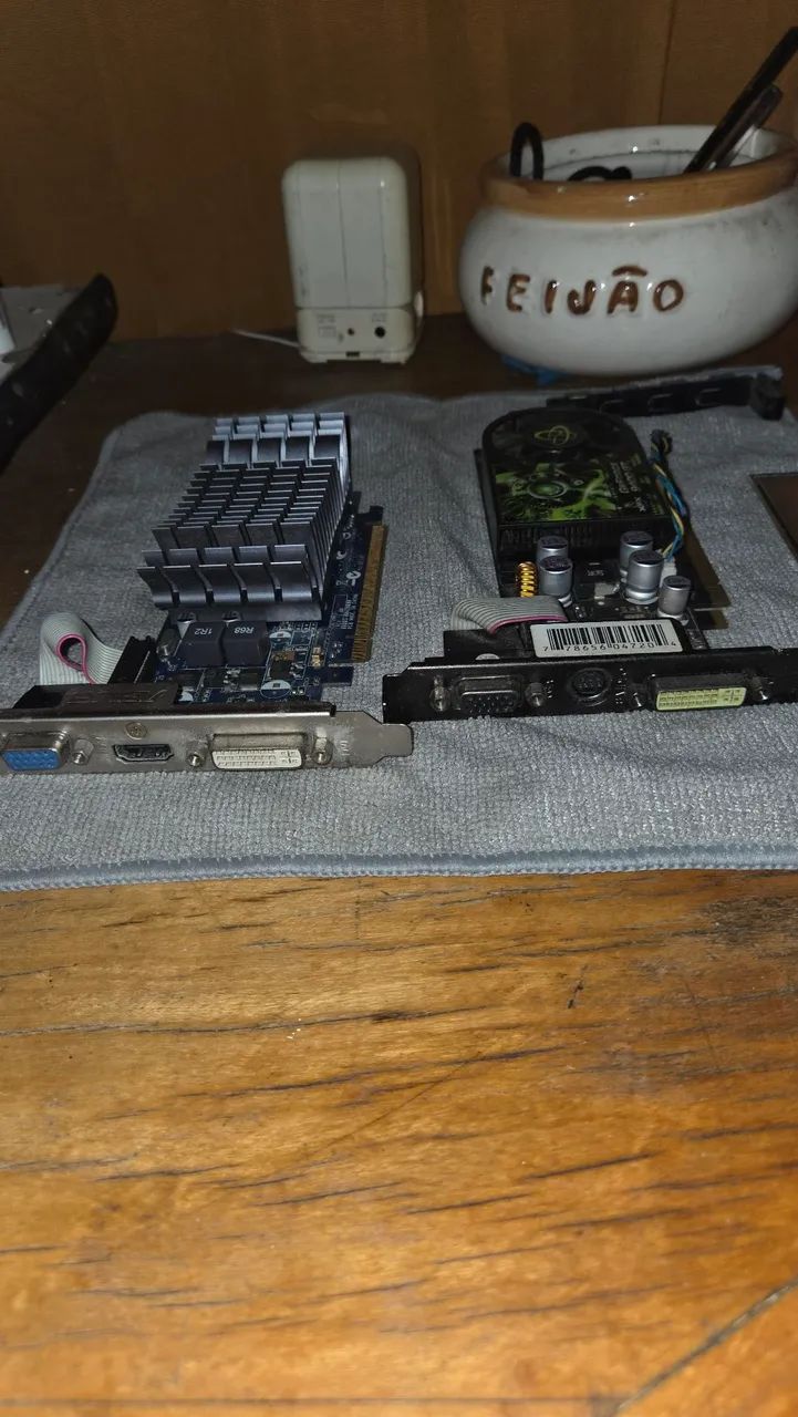 Geforce 9400 GT 512MB e Asus Geforce 210 1GB