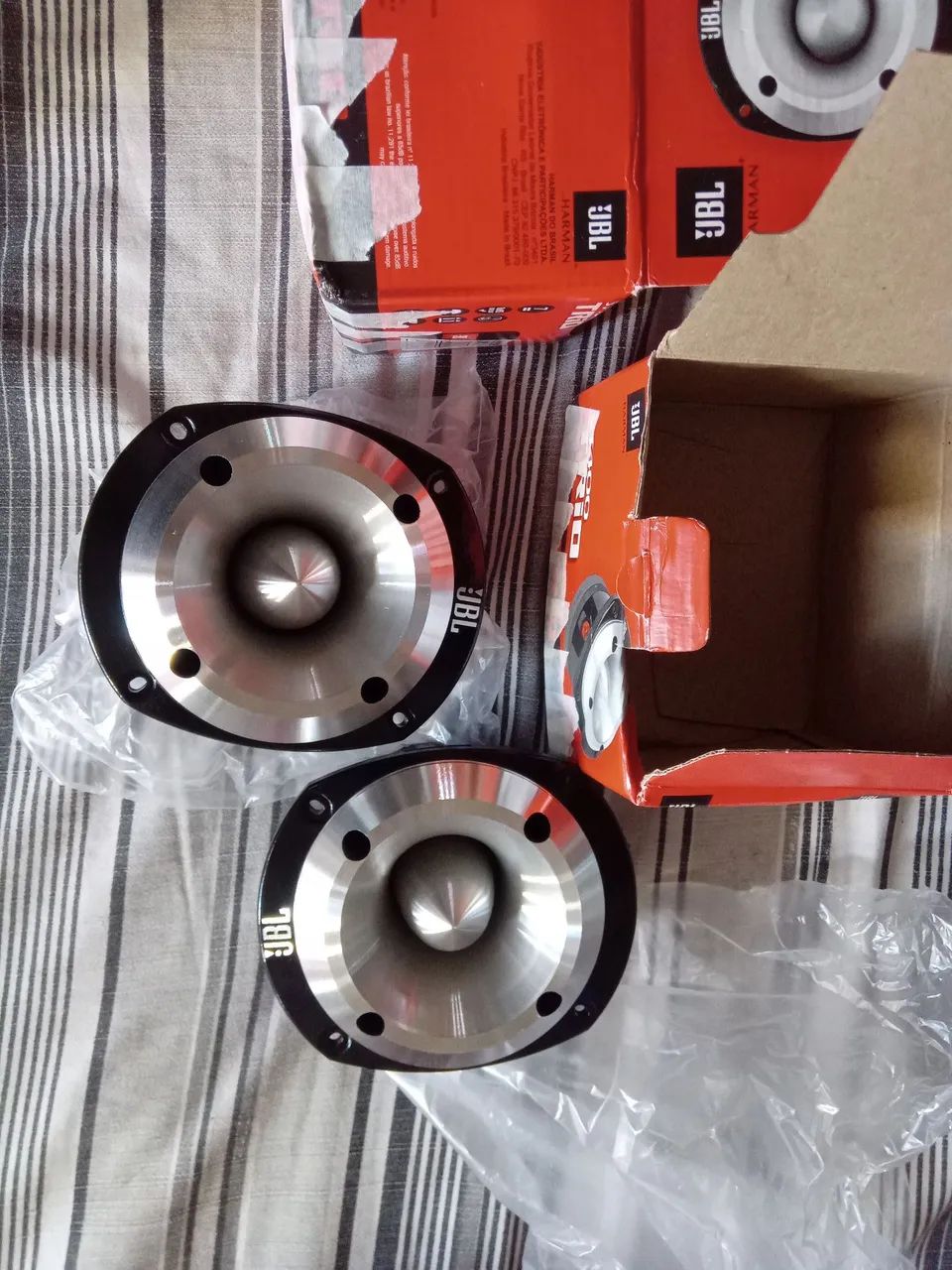 SUPER TWEETERS  JBL 400/150WRMS 