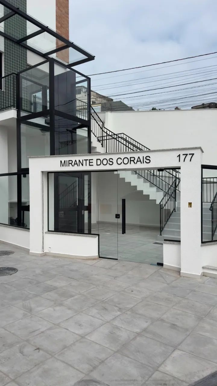 Apartamento de 2 dormitórios em Coqueiros - Foto 2