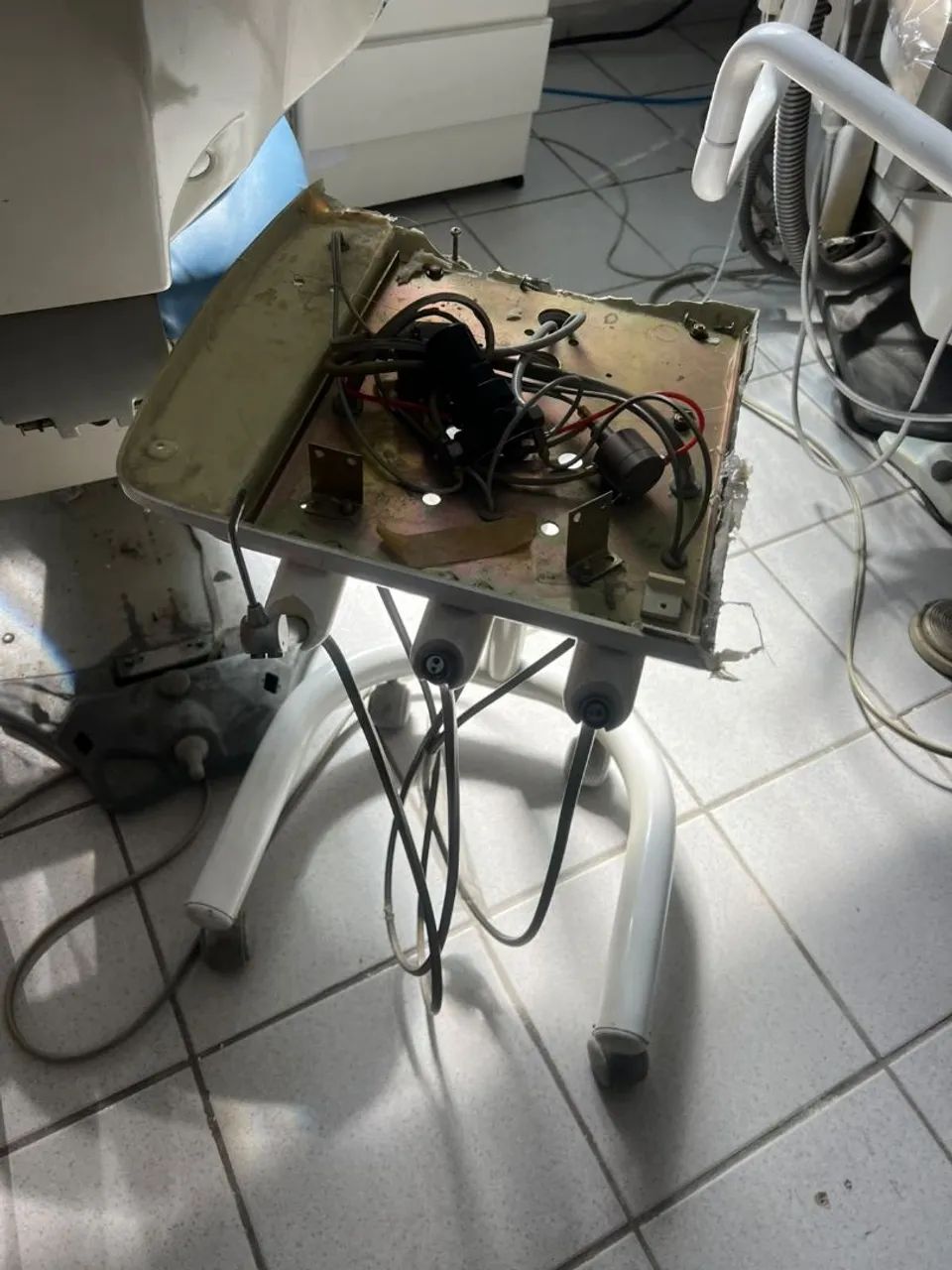 Cadeira odontológica  - Foto 4