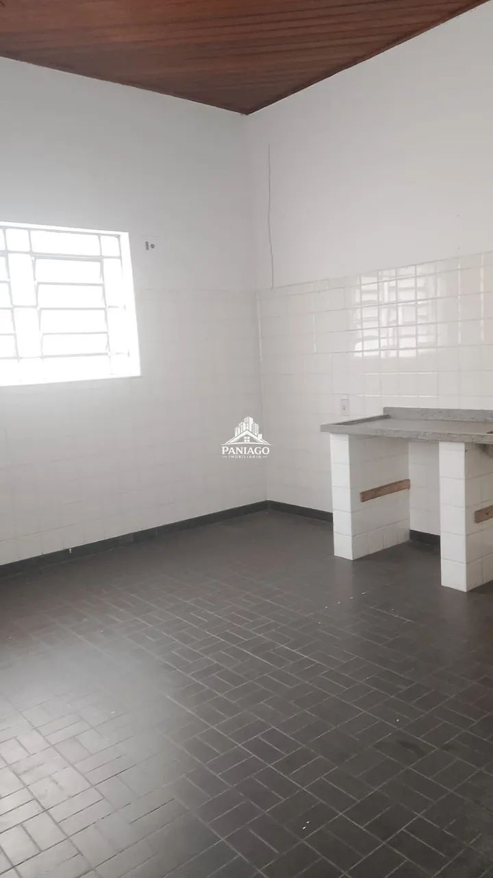 Casa Terreno Comercial à Venda na Avenida Miranda Reis em Cuiabá - Foto 4