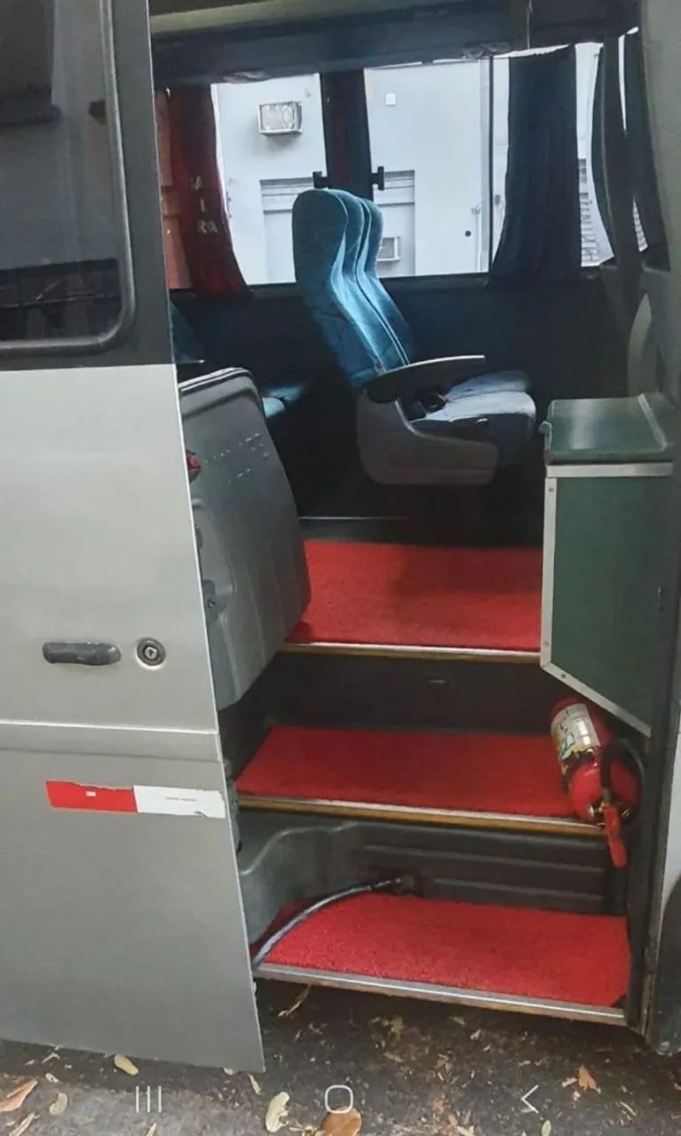 Microônibus volare 2° dono  - Foto 6