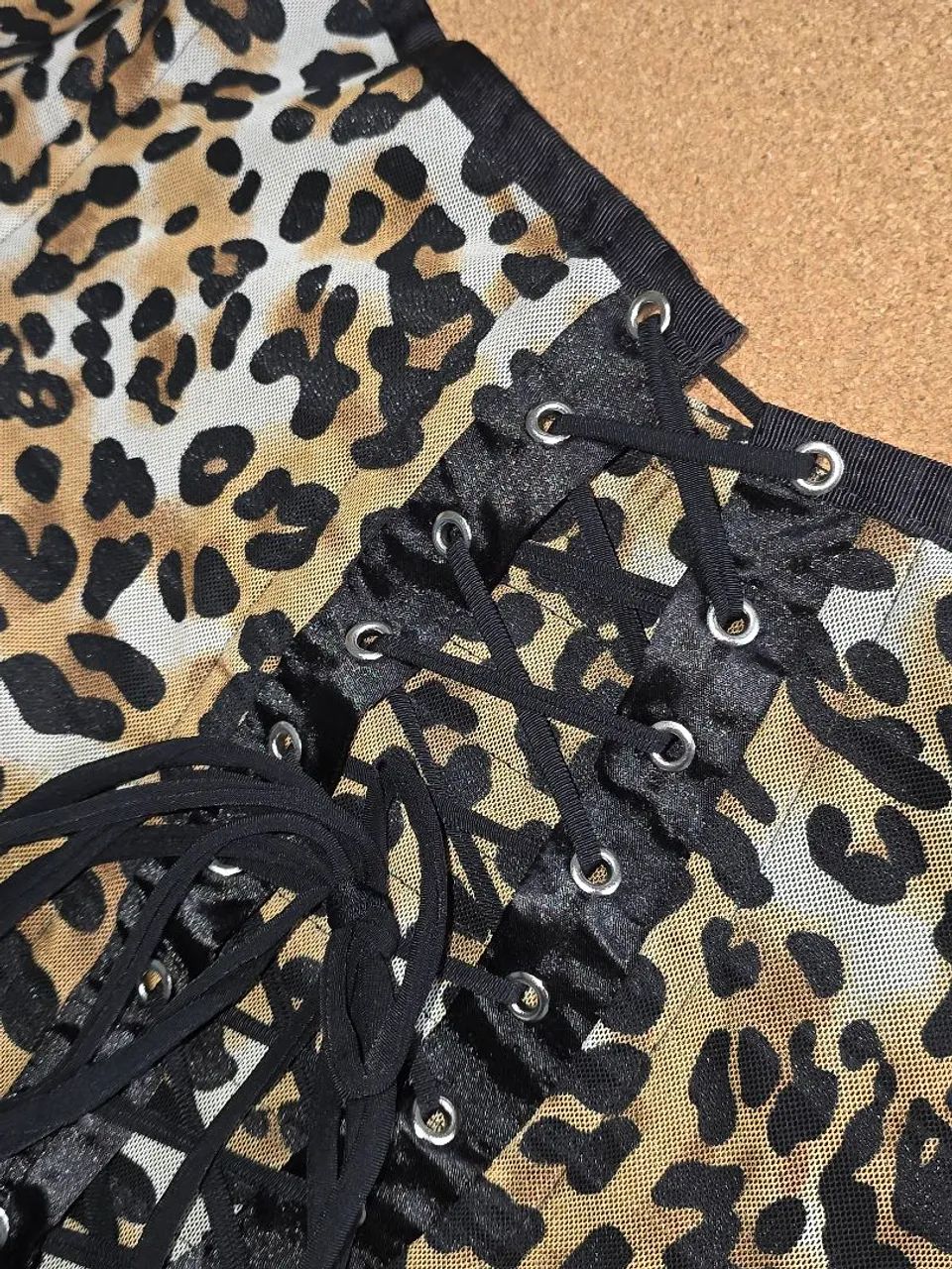 Corset Estampado Onça - Bem Transada - Foto 3