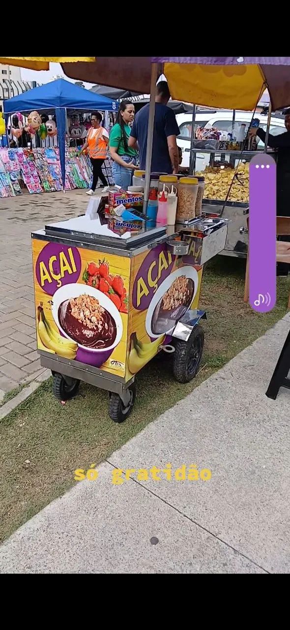 Carrinho de açaí 
