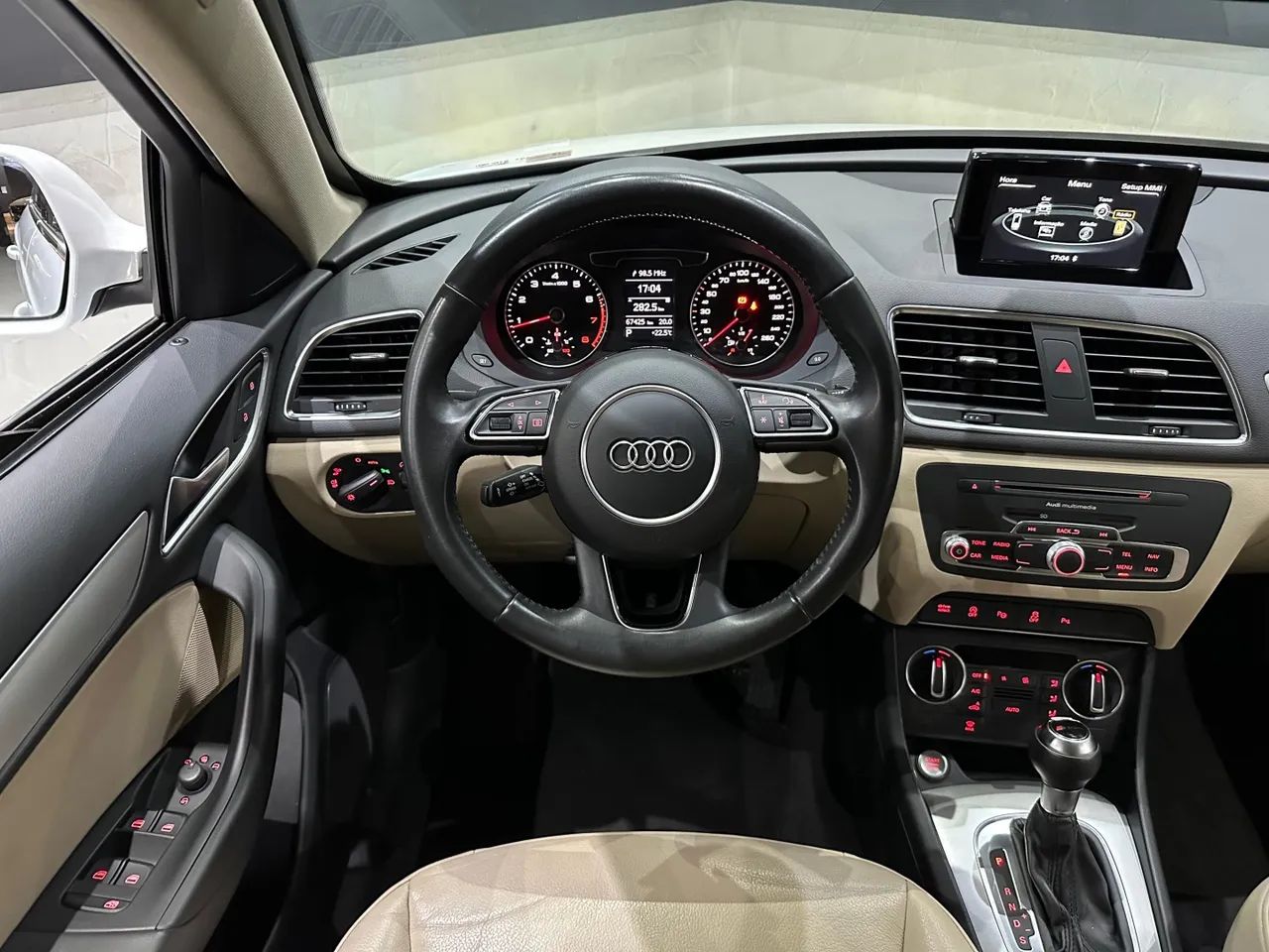 Audi Q3 1.4 TFSI/TFSI Flex S-tronic 5p, foto 13 de 20