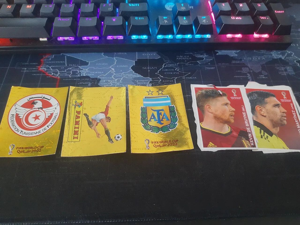 Figurinhas da copa 2022 Qatar - Foto 3