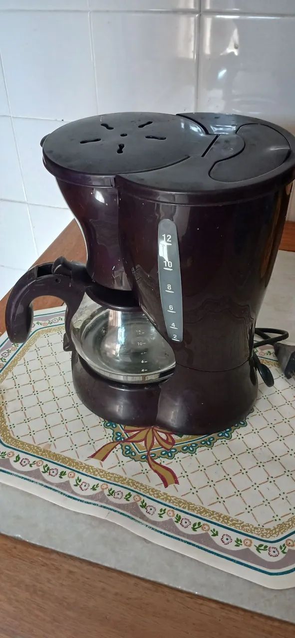 Cafeteira mallory pequena