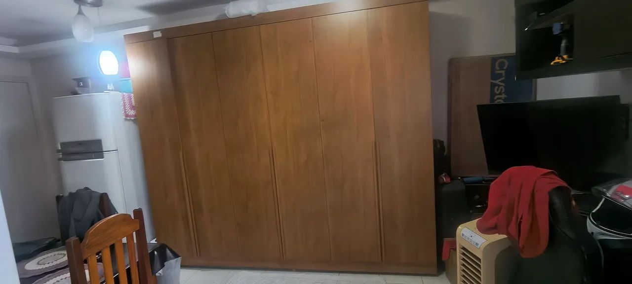 Guarda roupa de 6 portas 100 % MDF - Foto 4