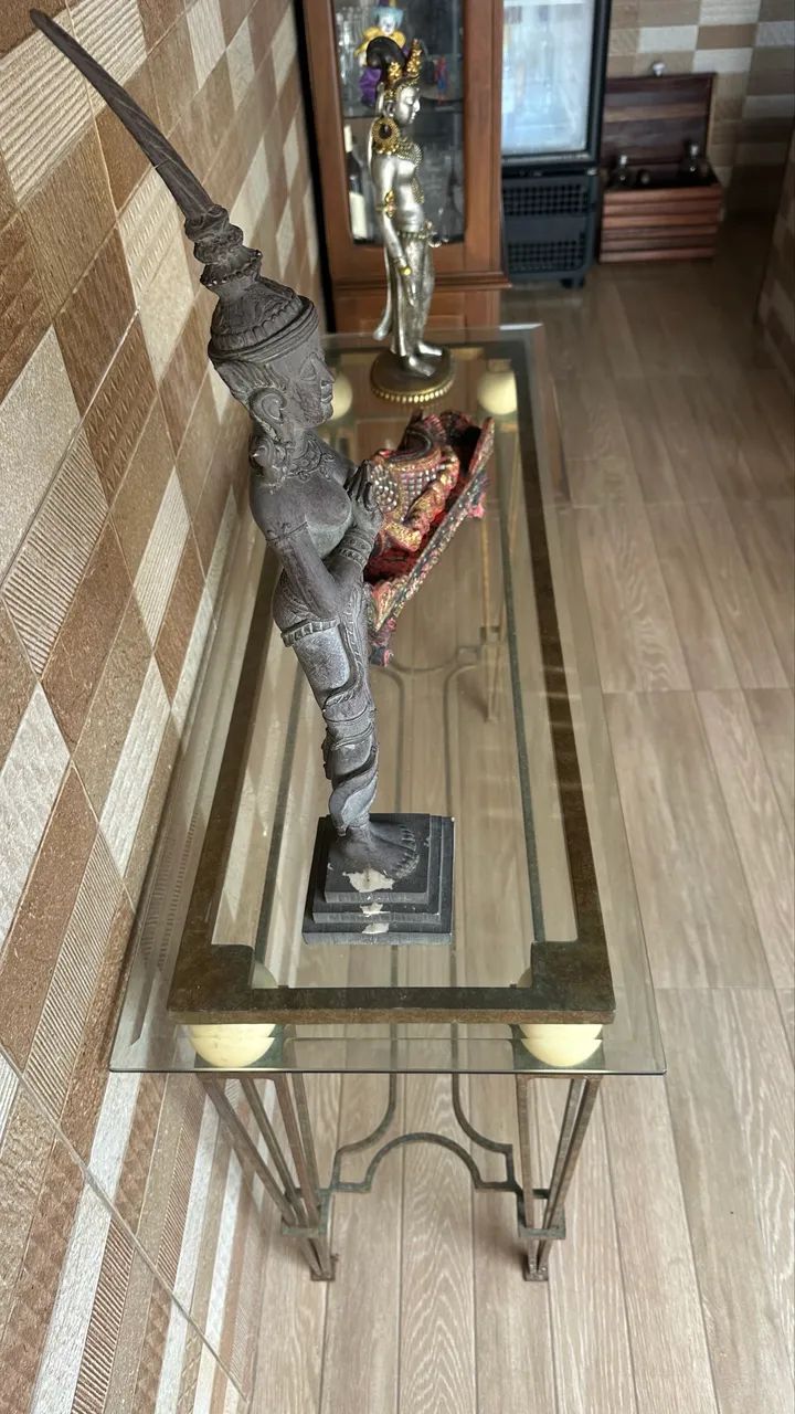 Aparador Art em Bronze com vidro bisotê. - Foto 2