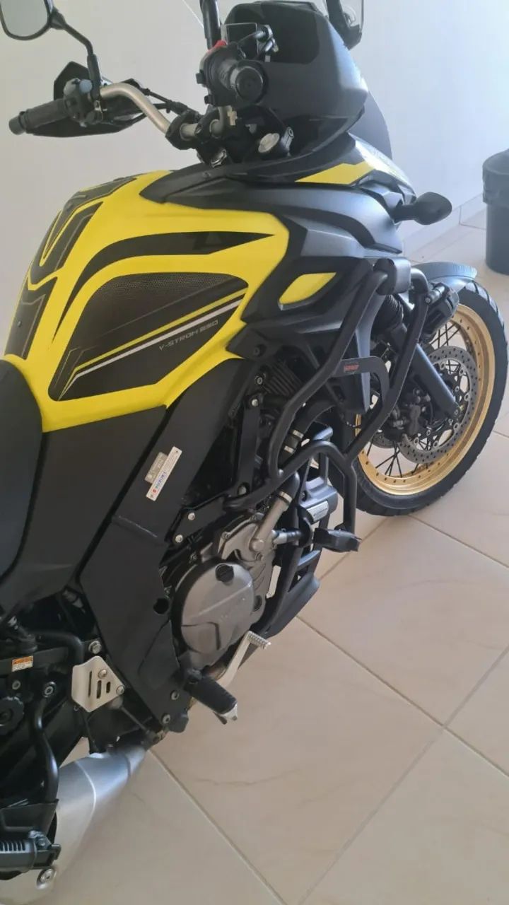 Suzuki V-Strom 650 2019/2020 - Foto 4