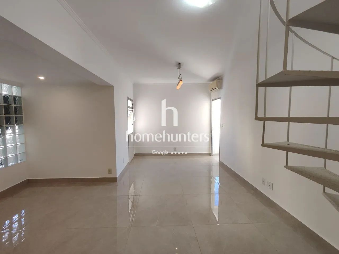 Cobertura 2 quartos 213m² no Centro com rooftop e suíte - Foto 2