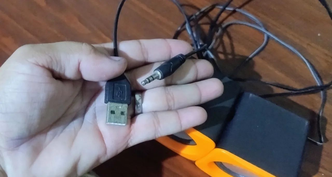Caixa de som para notebook  - Foto 4