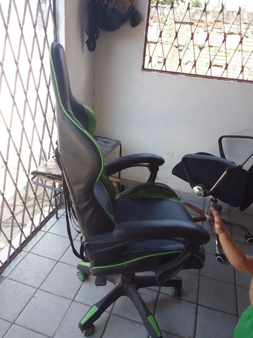 Cadeiras com rodinhas - Foto 3