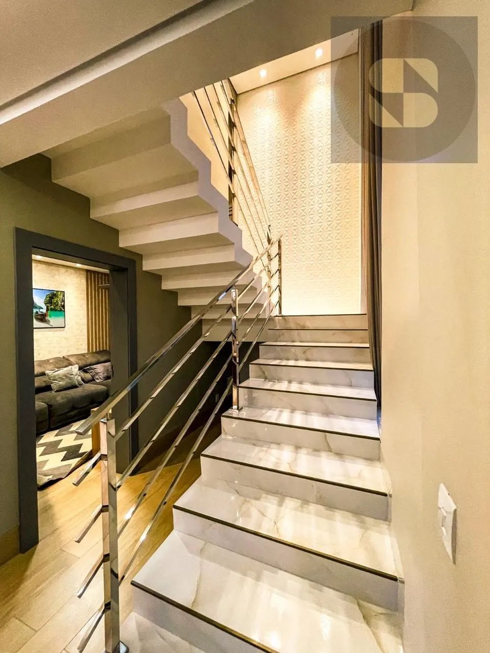 Casa no condomínio Florais da mata, 4 quartos. - Foto 3